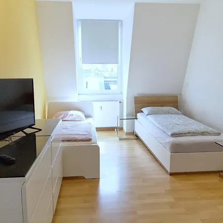Lea Luxus-3-raum-wohnung Mit Tiefgarage Apartment *
