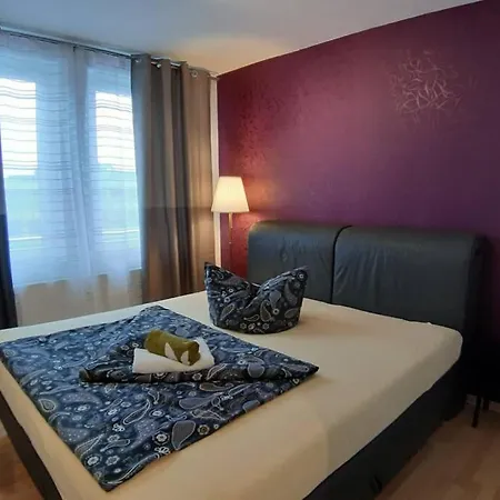 Lea Luxus-3-raum-wohnung Mit Tiefgarage * Leipzig